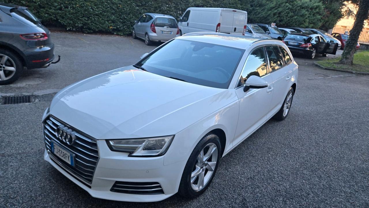 Audi A4 Avant 2.0 TDI 122 CV S tronic Business Sport