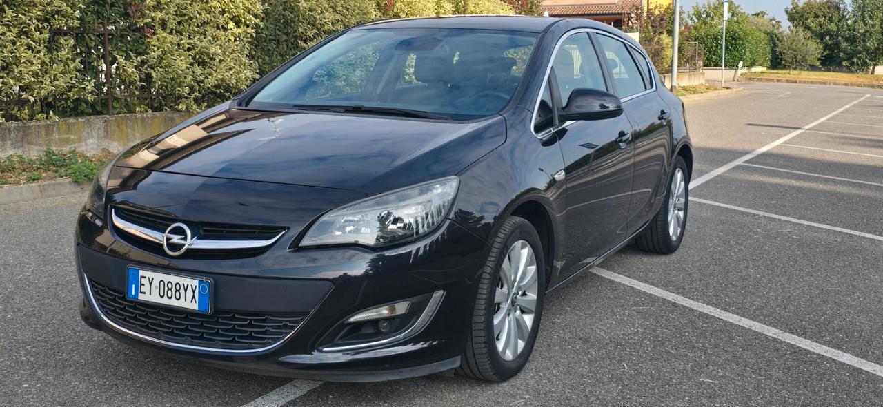 Opel Astra 1.6 CDTI 136CV EcoFLEX S&S 5 porte Cosmo