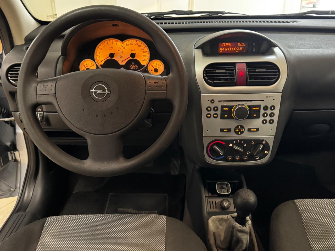 Opel Corsa 1.0i 12V cat 5 porte Silverline