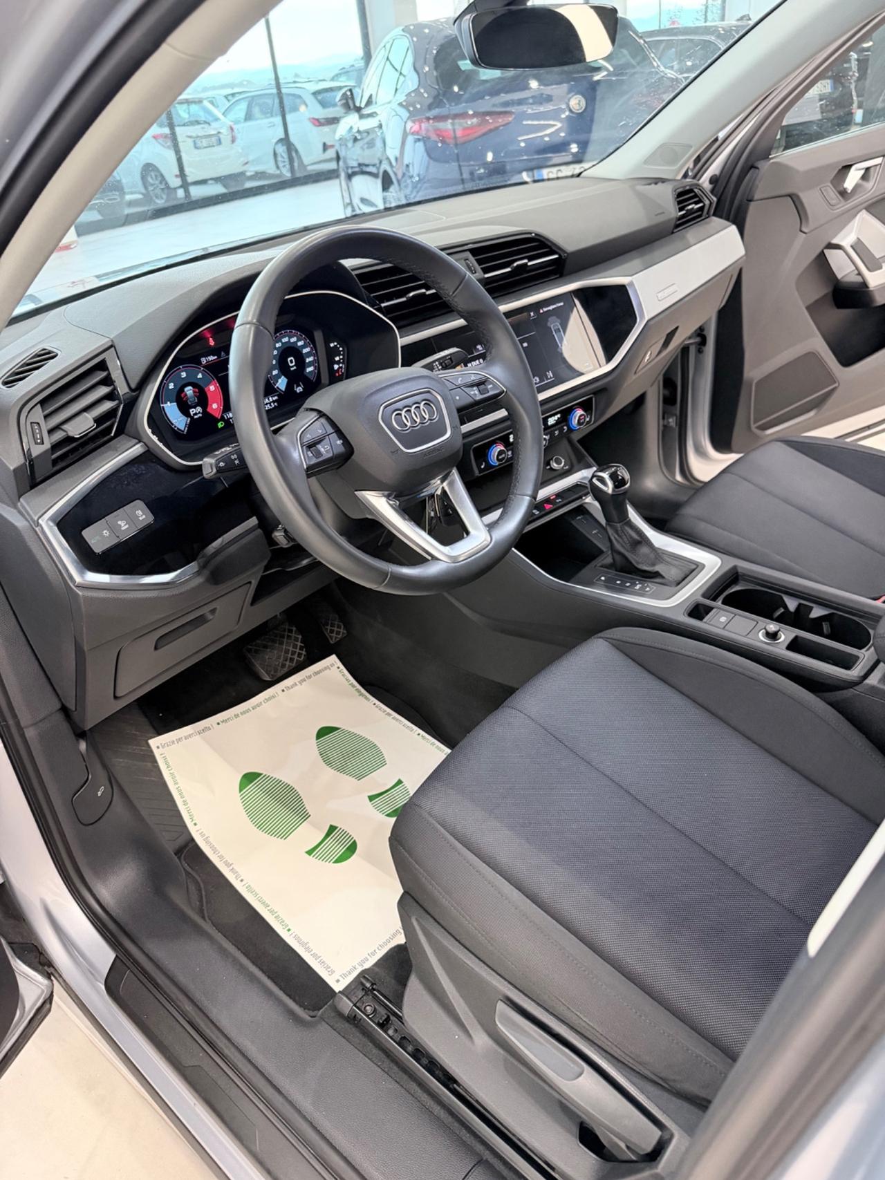 Audi Q3 SPB 35 TDI S tronic Business Plus