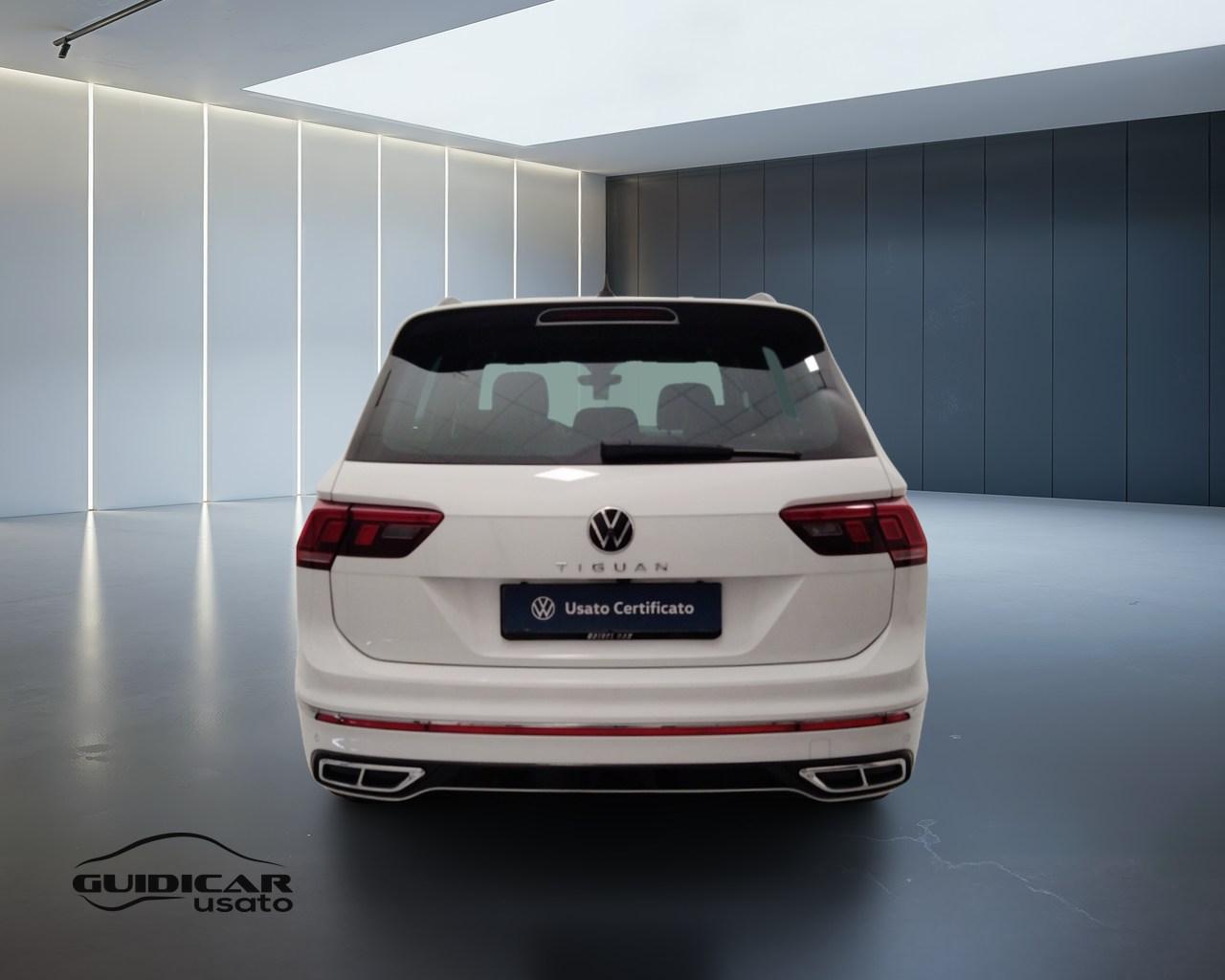 VOLKSWAGEN Tiguan II 2021 - Tiguan 1.5 tsi R-Line 150cv dsg