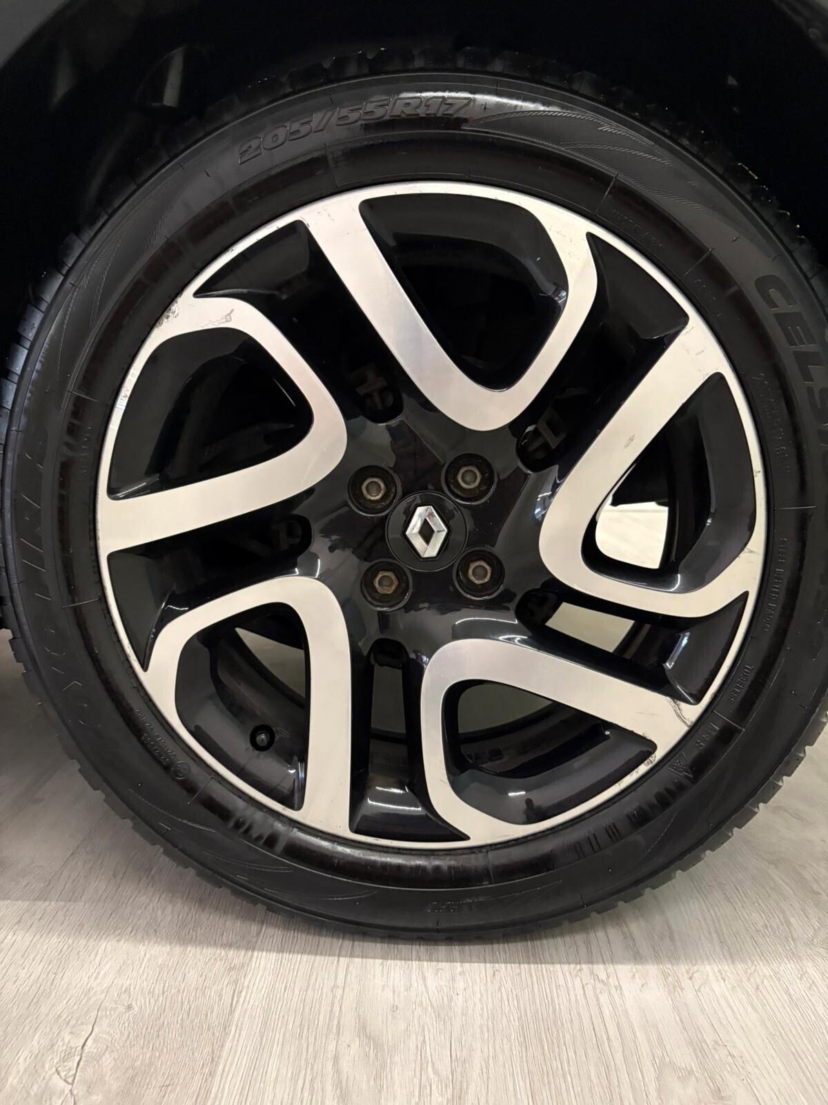 Renault Captur 1.500cc dCi 90cv Allestimento R-Link