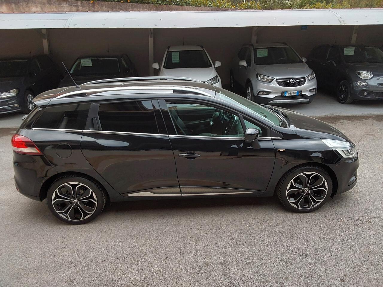 Renault Clio Sporter 1.5 dCi 90 CV Moschino Intens