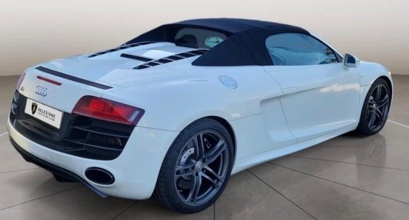 Audi R8 Spyder 5.2 V10 quattro r-tronic