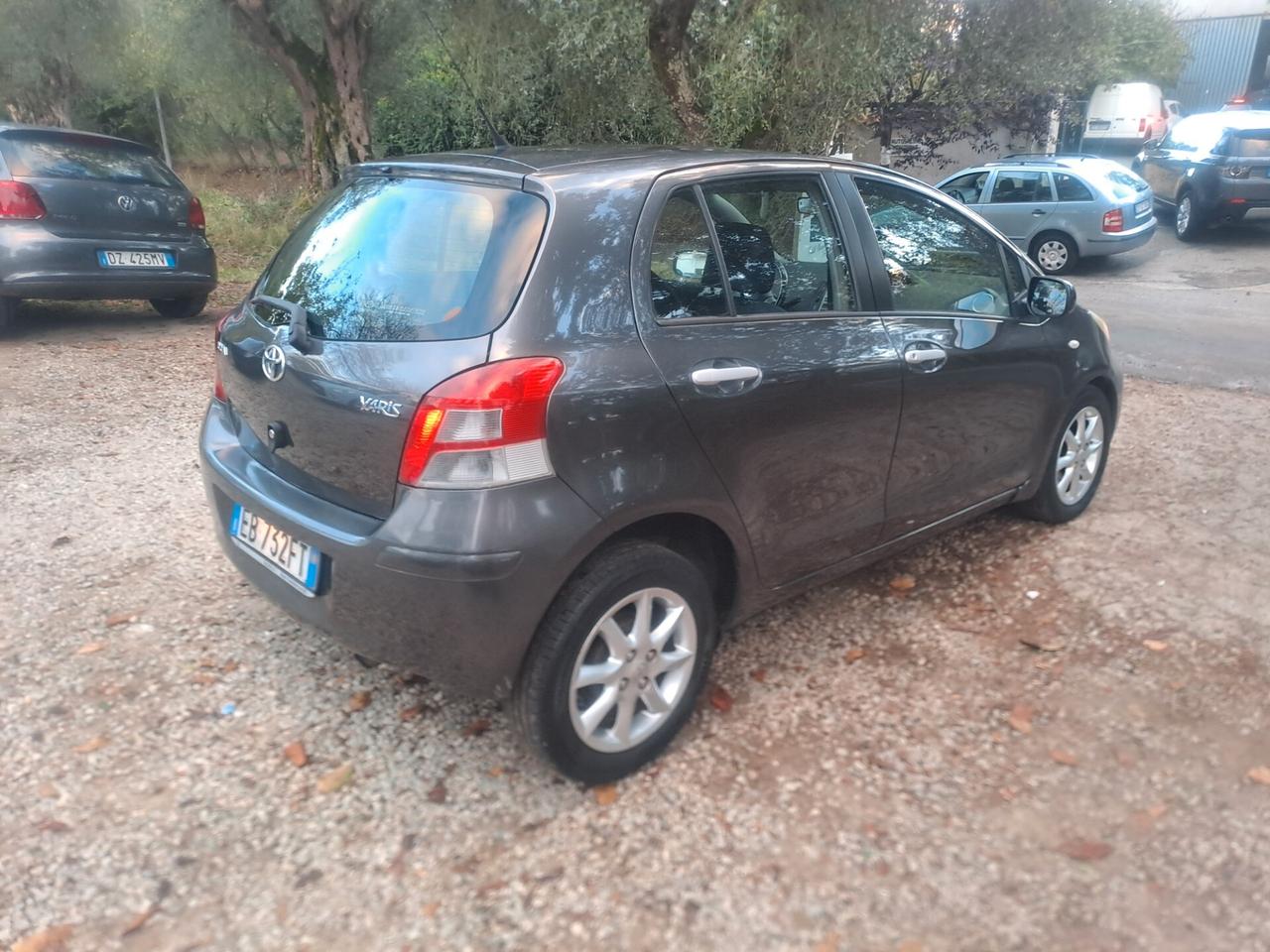 Toyota Yaris 1.3 5 porte Sol
