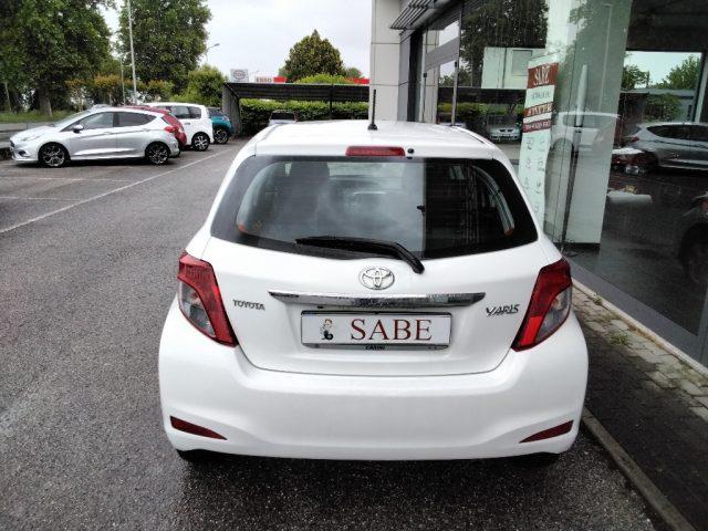 TOYOTA Yaris 1.0 5 porte Lounge