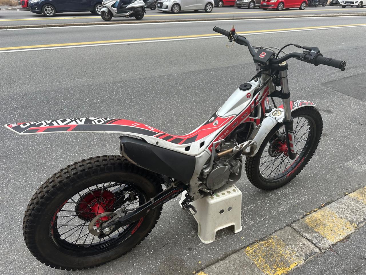 Montesa Cota 260 4RT – 2018 Moto da Trial 4T