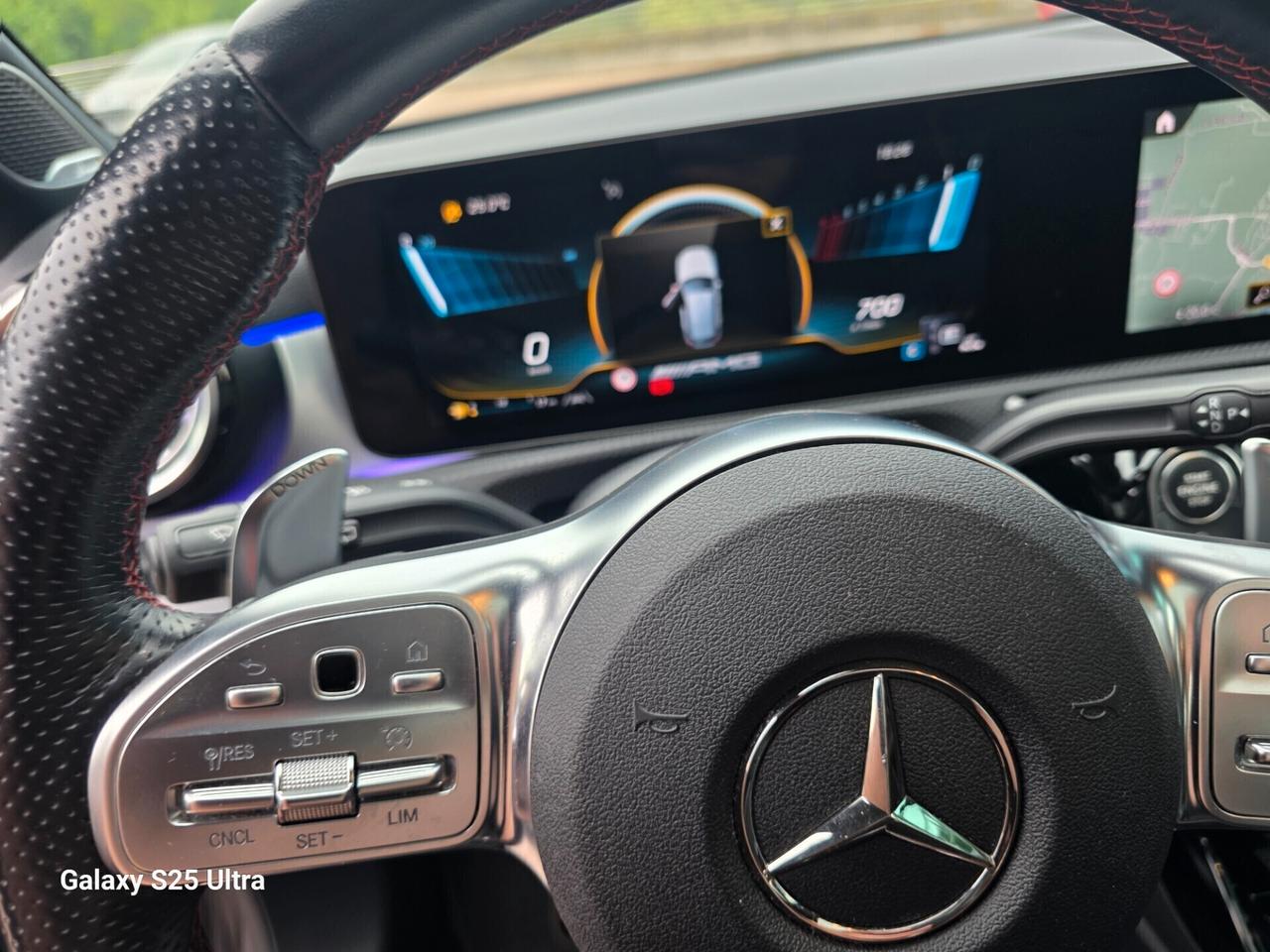 Mercedes-benz A35 AMG valutiamo usato