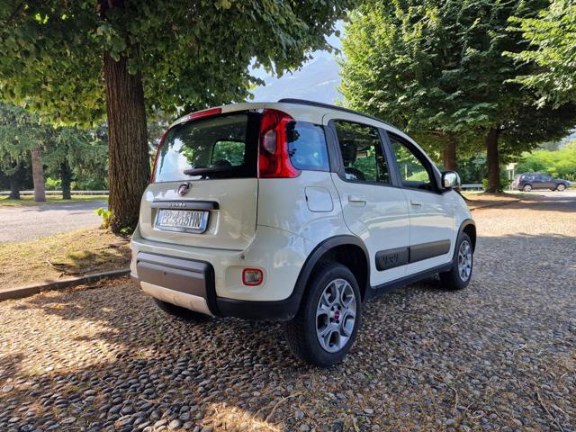 FIAT Panda 1.3 MJT 16V DPF 4x4 Climbing