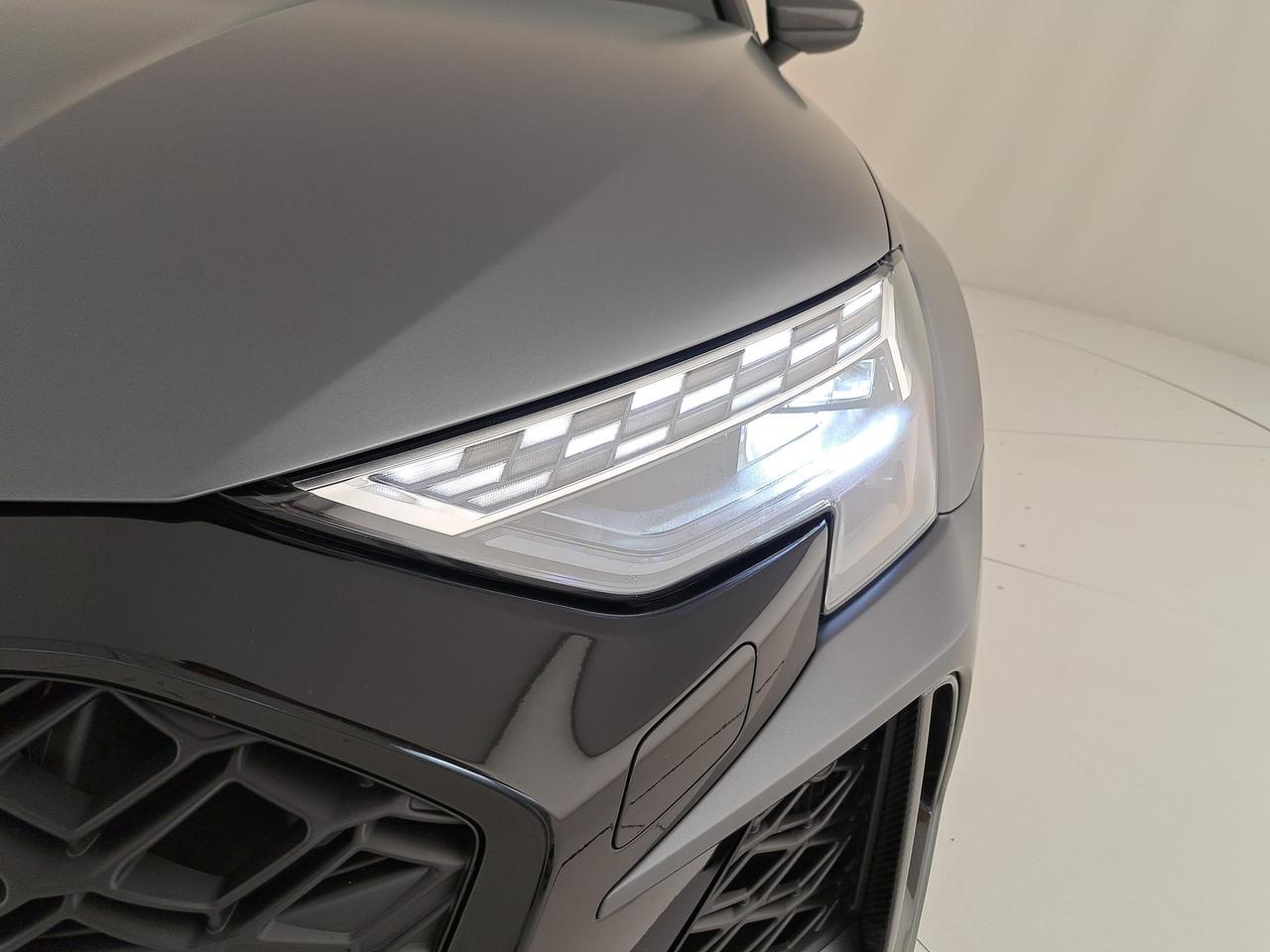 Audi RS3 sportback 2.5 tfsi launch edition daytona quattro s-tronic