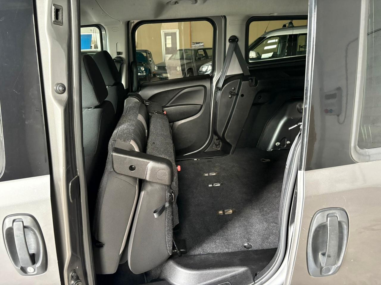 Fiat Doblo Doblò MAXI 1.6 m-jet 120cv AUTOVETTURA!!!