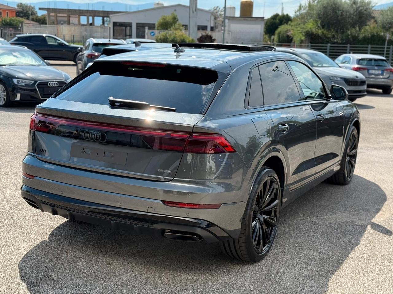 Audi Q8 TDI 286 STRAFULL PRONTA CONSEGNA
