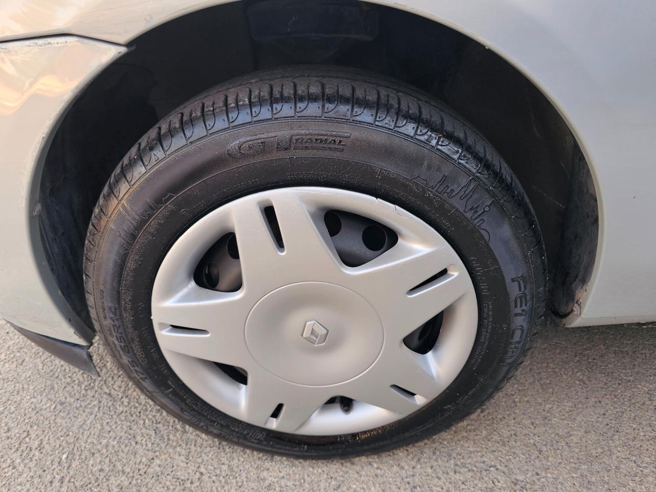 RENAULT CLIO 1.5 DCI 65CV