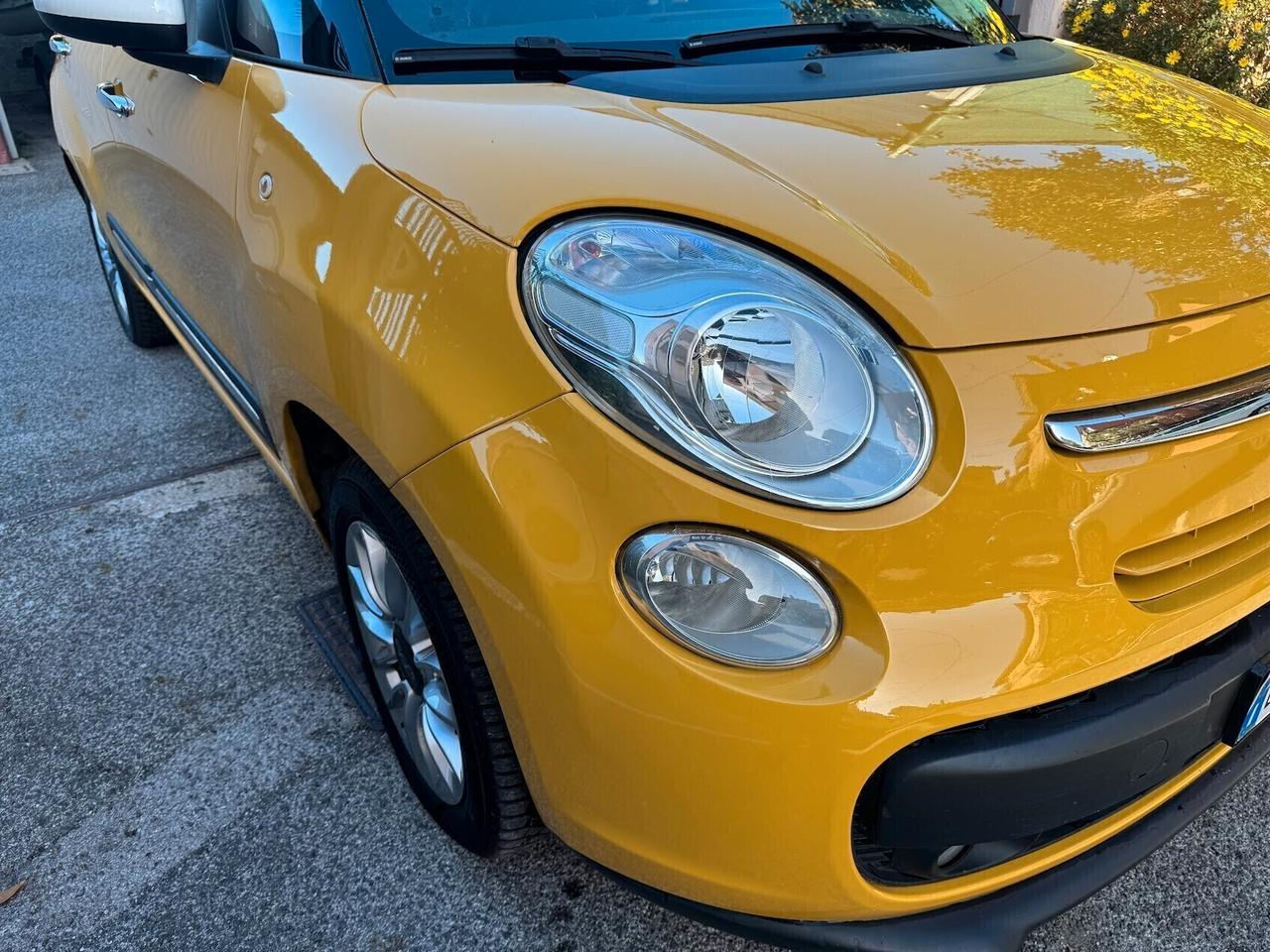 Fiat 500L 0.9 TwinAir 105 CV Lounge tetto