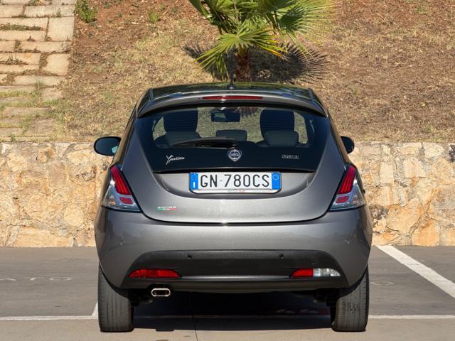 LANCIA Ypsilon GOLD+NAVI CARPLAY+SENSORI+LED