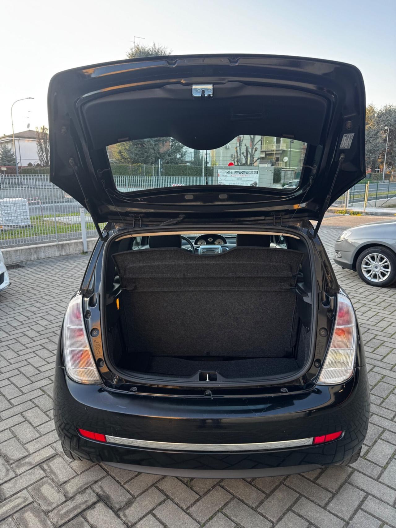 Lancia Ypsilon 1.2 69 CV 5 porte S&S Platinum