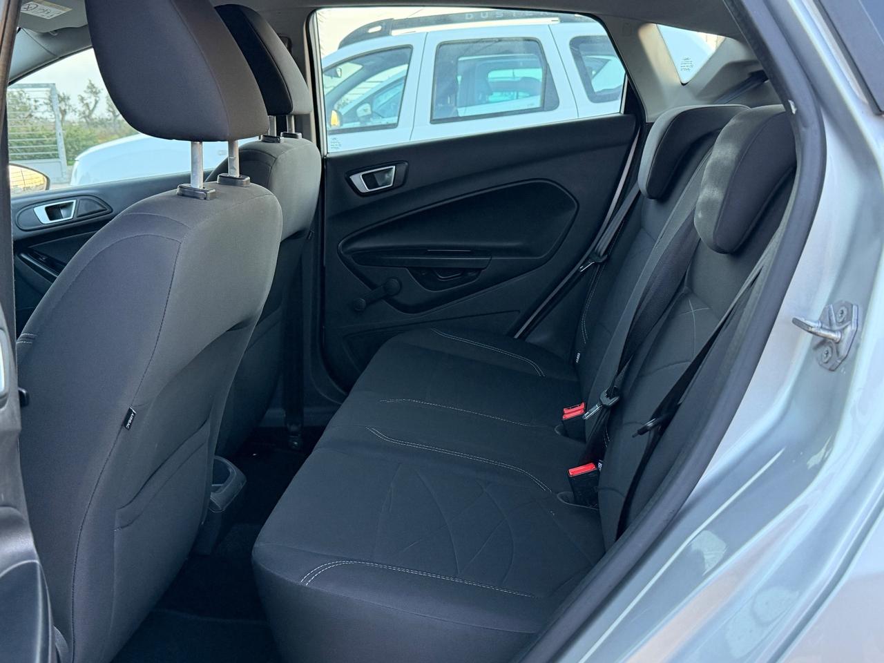 Ford Fiesta 1.4 5 porte Bz.- GPL