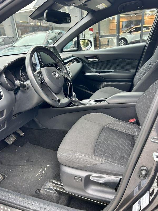Toyota C-HR C-HR 2.0 Hybrid E-CVT Trend