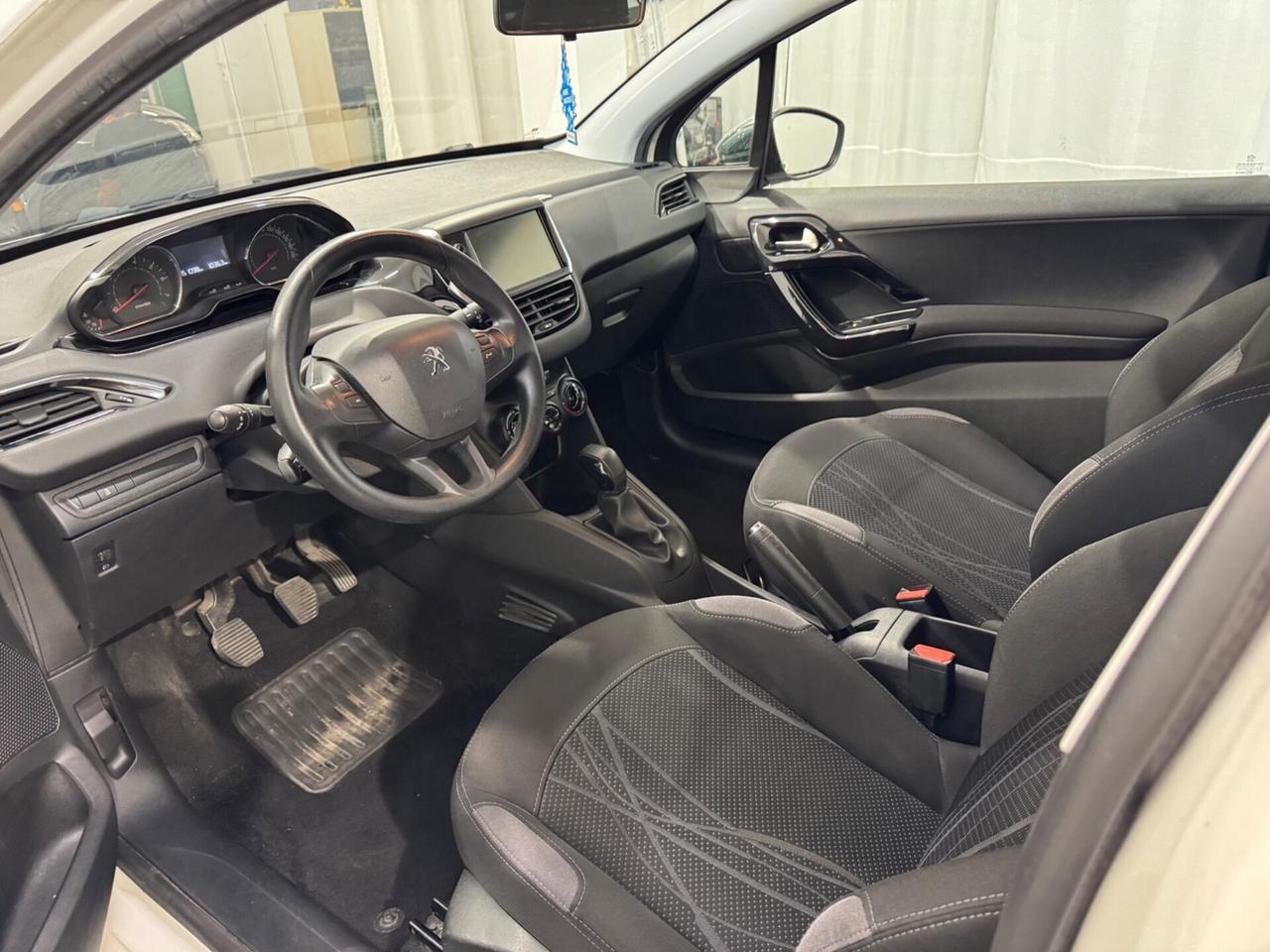 Peugeot 208 1.2 VTi 82 CV 3 porte Active