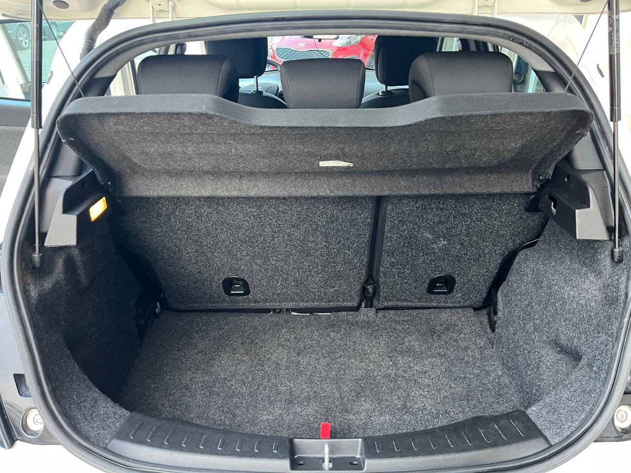 Lancia Ypsilon 1.0 FireFly 5 porte Hybrid Posti - GH272GE