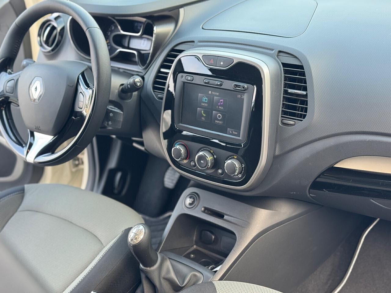 Renault Captur 1.5 dCi 8V 90 CV