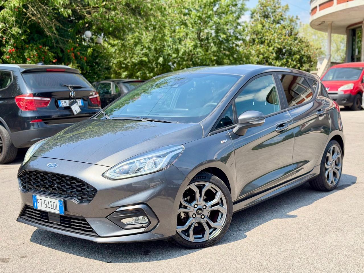 Ford Fiesta 2018 1.5 TDCi 5 porte ST-Line km40,000 ok neopatentati ! ! !