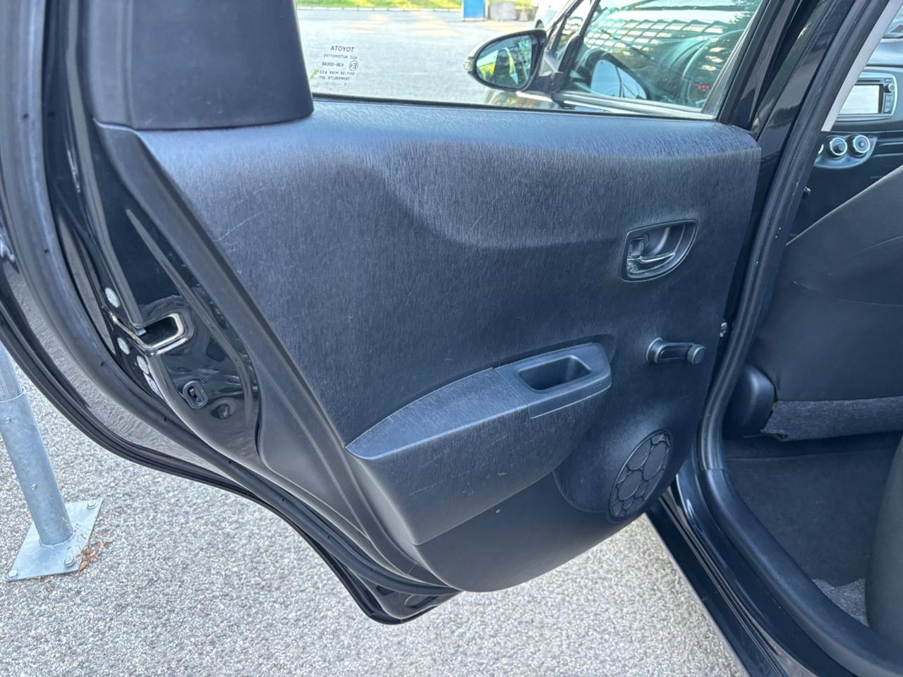 Toyota Yaris 1.0 5 porte Lounge OK NEOPATENTATI