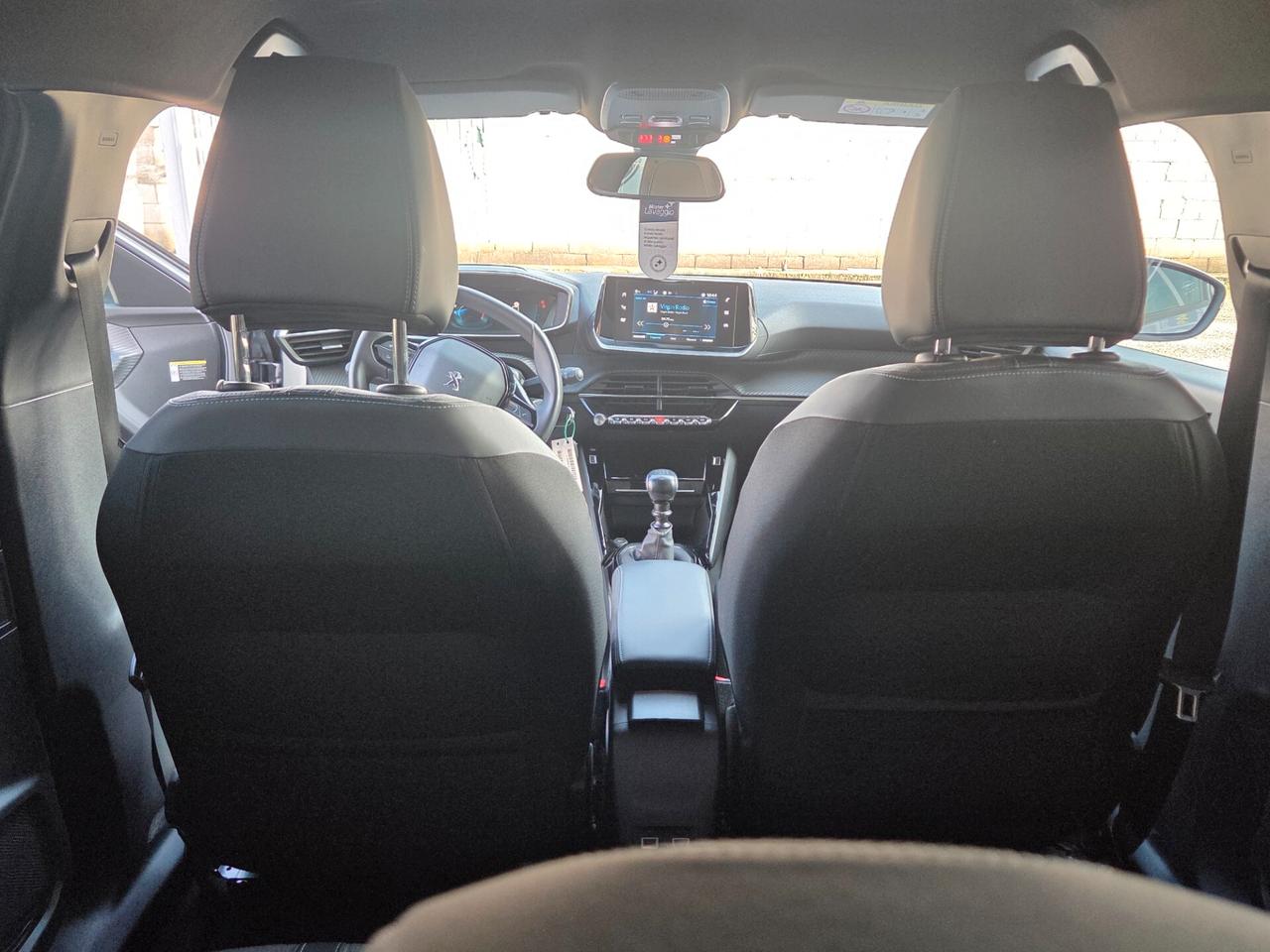 Peugeot 2008 PureTech 155 S&S EAT8 GT