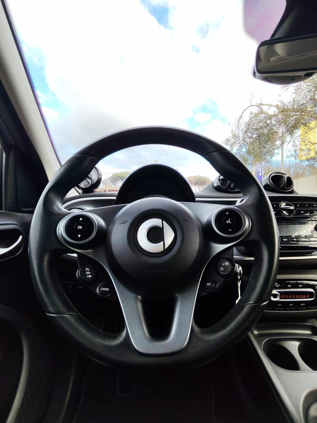 Smart ForFour 70 1.0 Prime