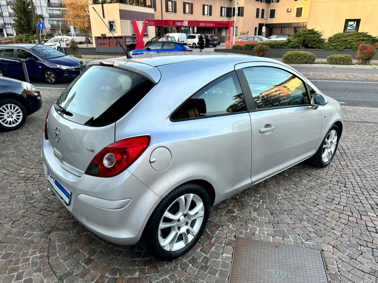 Opel Corsa 1.3CDTI 90CV 3P Sport