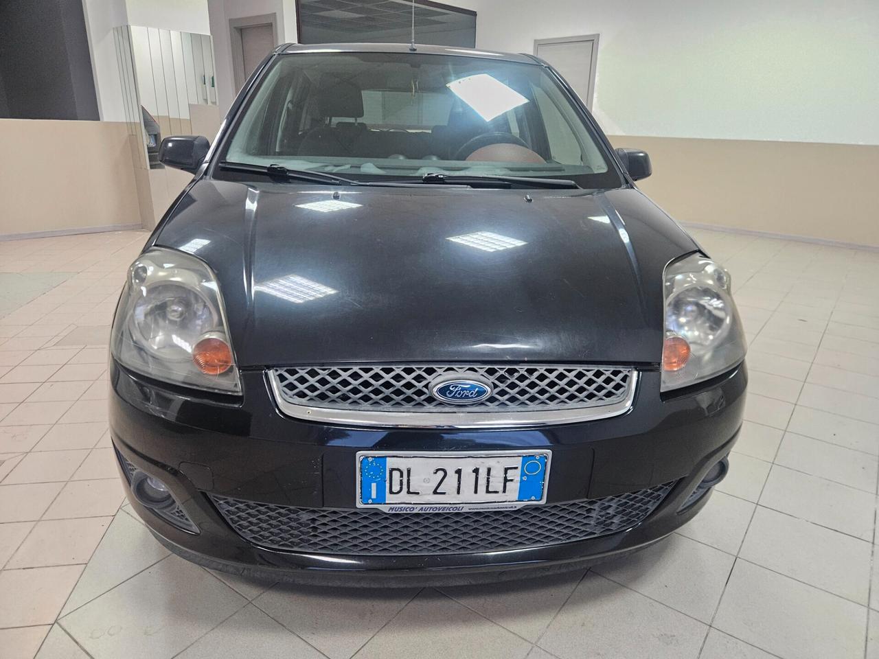 Ford Fiesta 1.4 TDCi 5p. Ghia