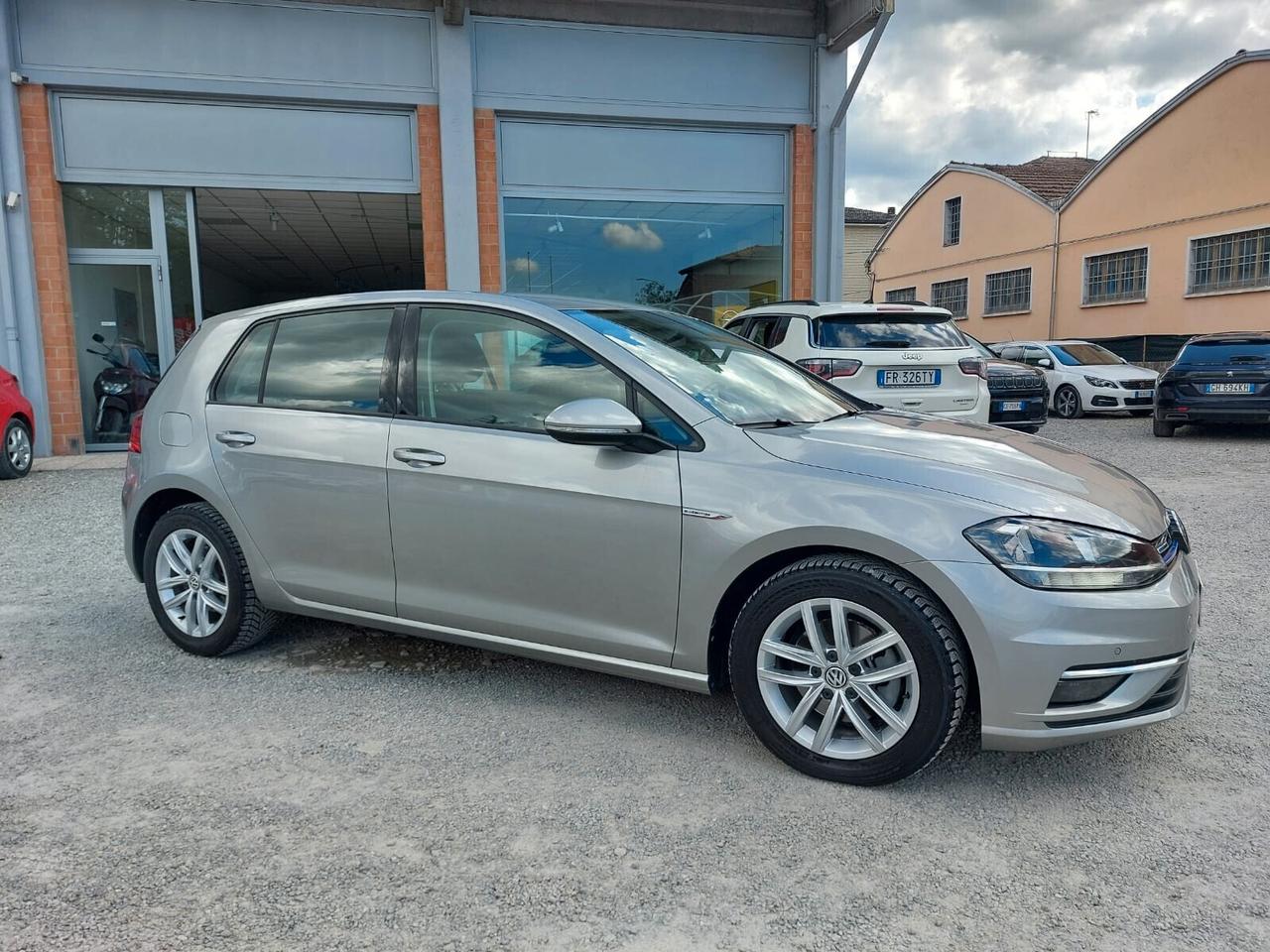 Volkswagen Golf 1.5 TGI DSG 5p. Executive BlueMotion Technology