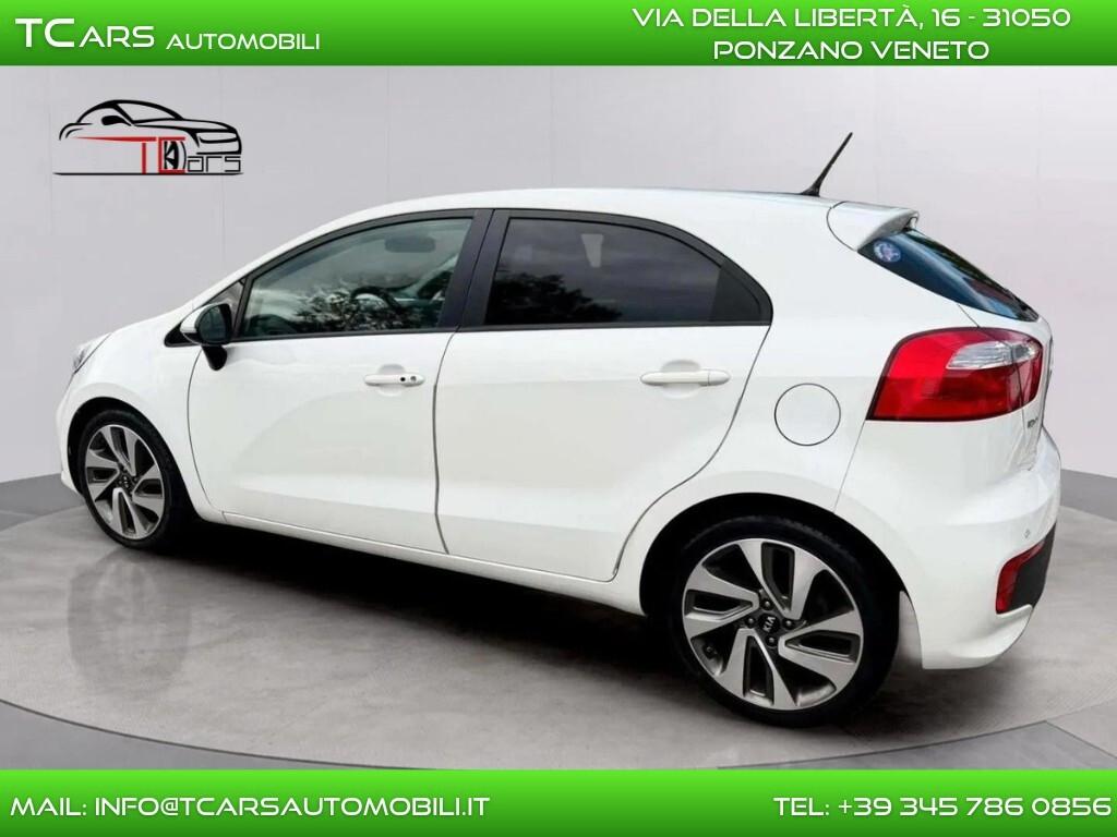 KIA RIO 1.4 CRDI EURO 6 - NEOPATENTATI - 5 PORTE