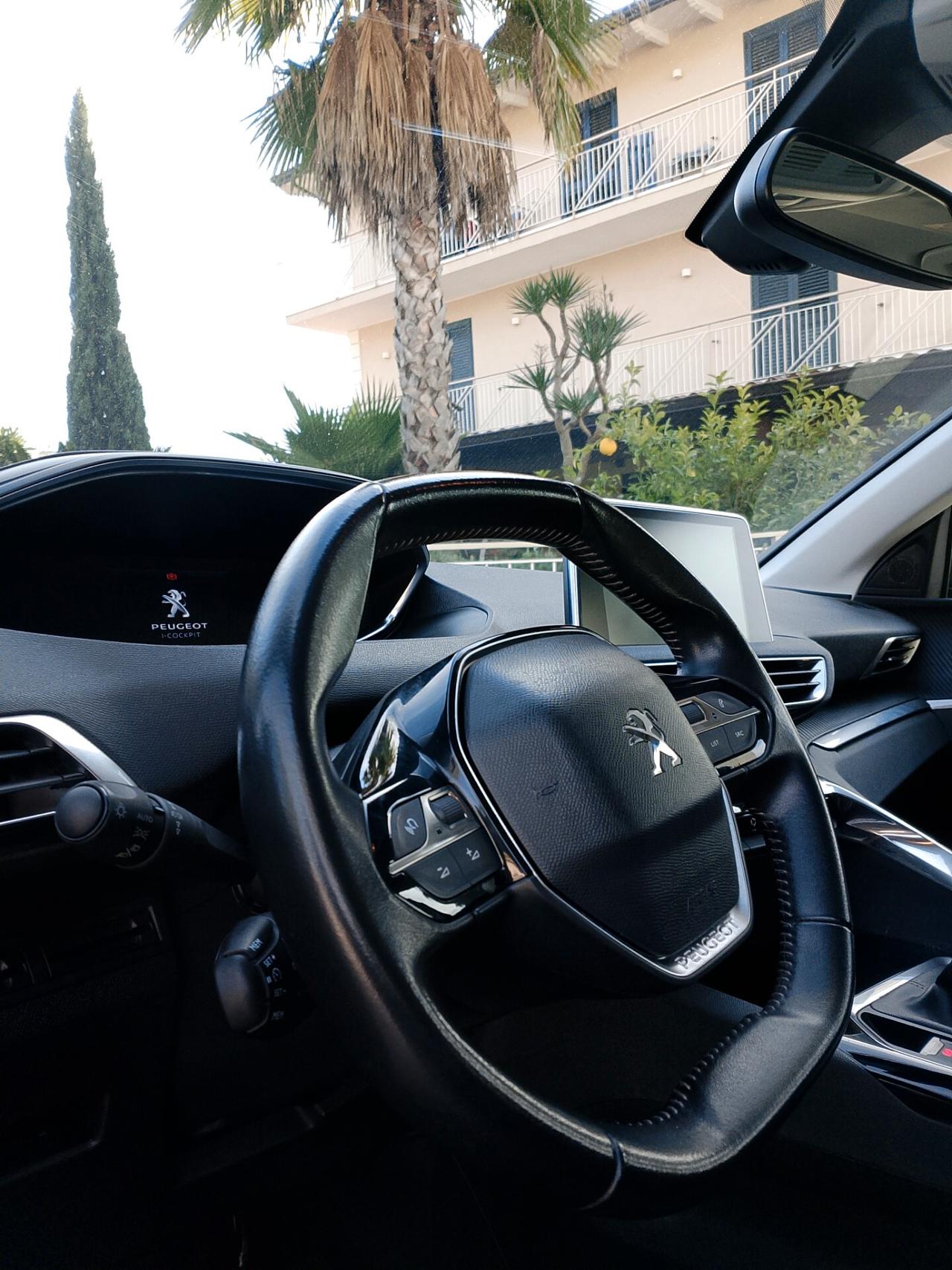 Peugeot 3008 BlueHDi 130 S&S Allure