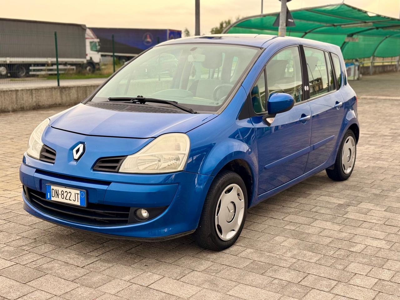 Renault Modus Grand 1.2 16V TCE Dynamique