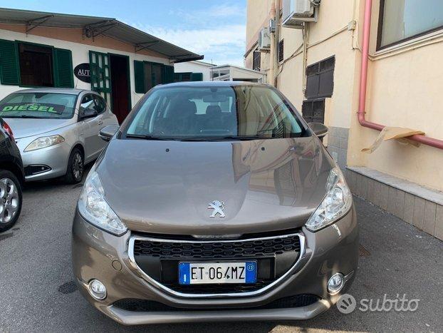 PEUGEOT 208 1400HDi