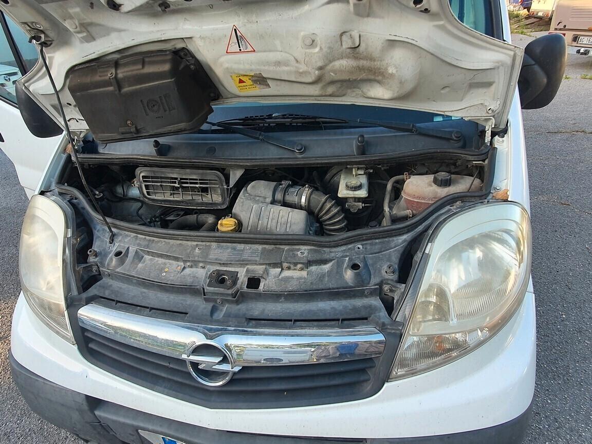 Opel Vivaro 2.0 CDTI FRIGO NO ATP USO NEGOZIO