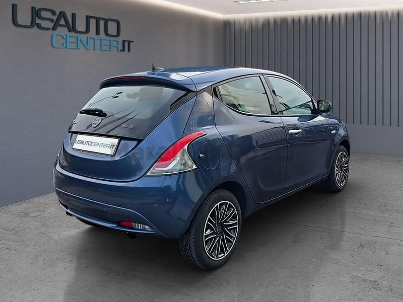 Lancia Ypsilon Ypsilon 1.0 FireFly 5 porte S&S Hybrid Ecochic Gold
