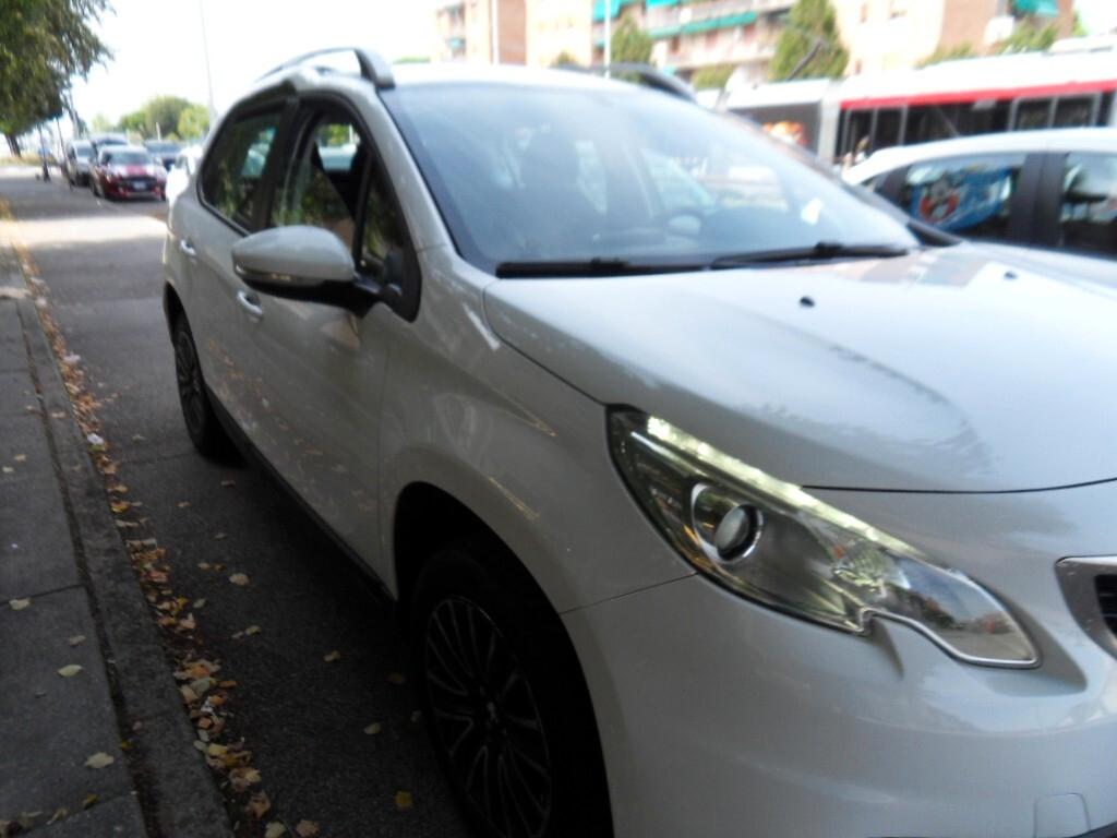Peugeot 2008 PureTech 82 Active