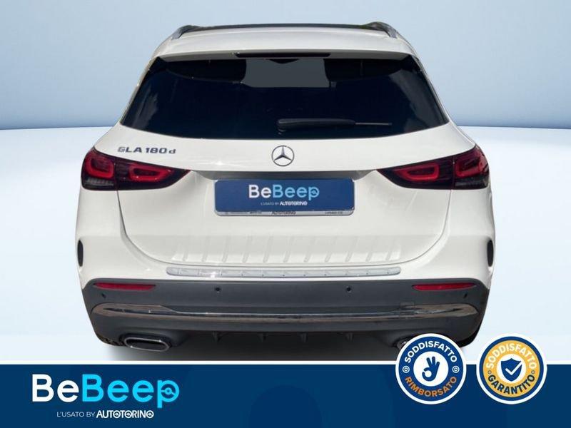 Mercedes-Benz GLA 180 D PREMIUM AUTO