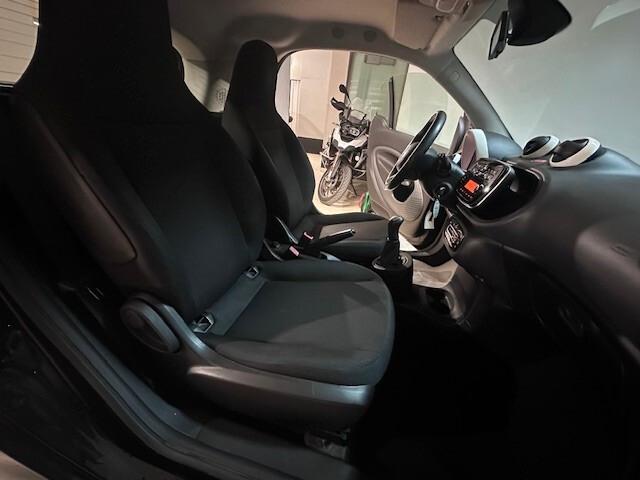 Smart 1.0 benzina 2018 64000KM PERFETTA