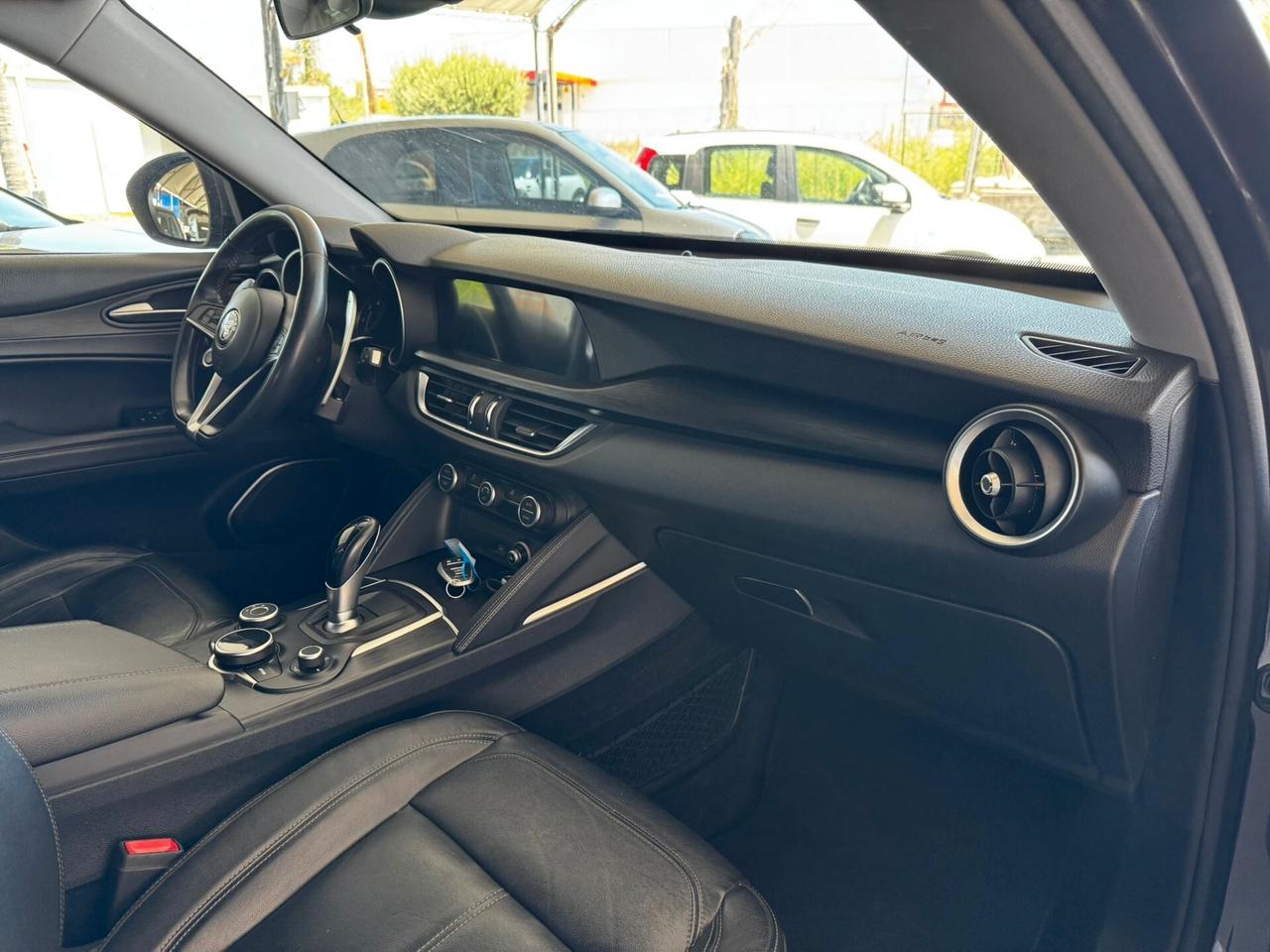 Alfa Romeo Stelvio 2.2 Turbodiesel 180 CV AT8 Q4 Executive