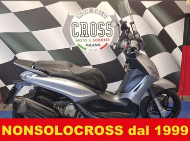 PIAGGIO Beverly 350 - ANNO 2019