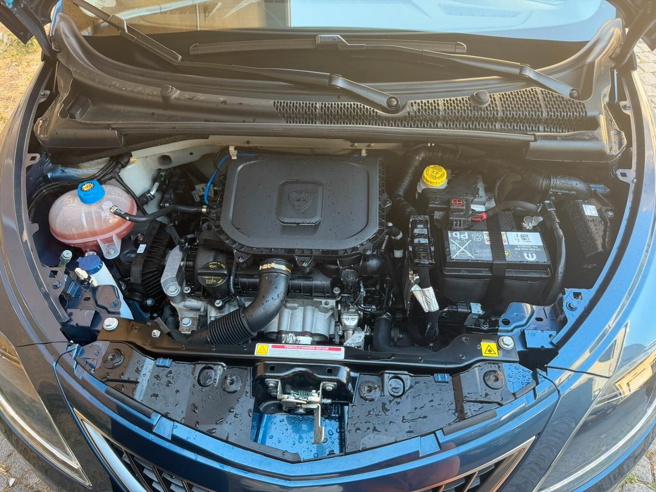 Lancia Ypsilon 1.0 FireFly 5 porte S&S Hybrid Alberta Ferretti