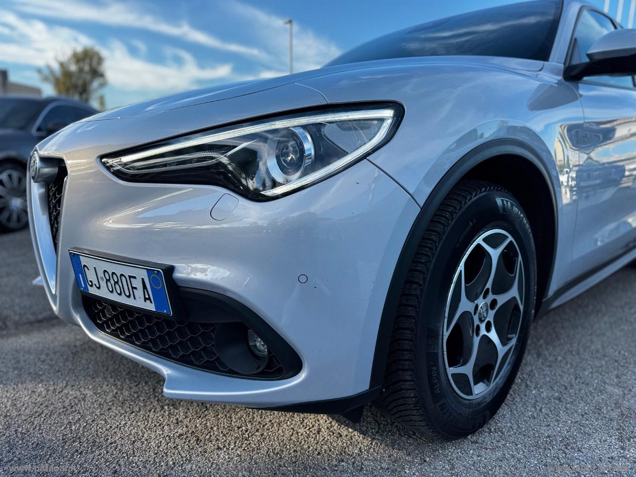 ALFA ROMEO Stelvio 2.2 T.diesel 160CV AT8 RWD Bus.
