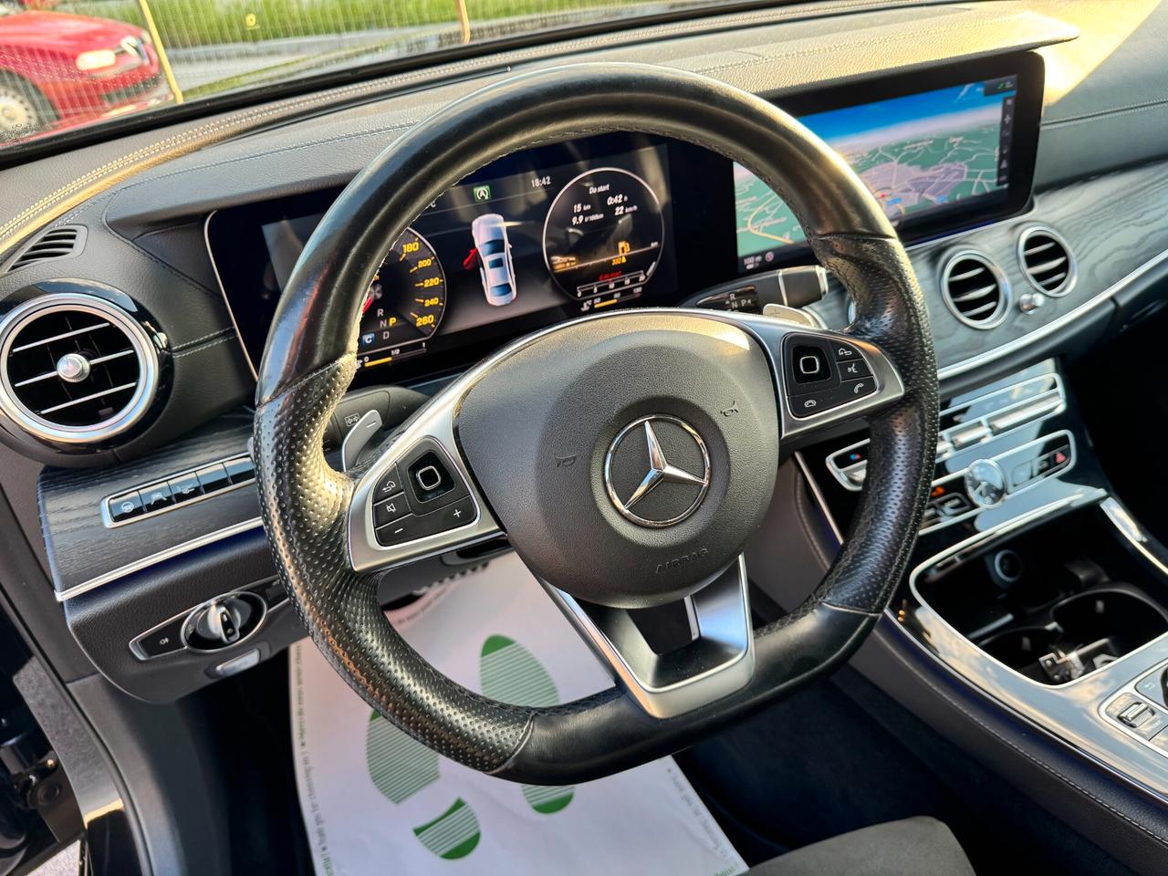 Mercedes-benz E 220 d Auto Premium AMG