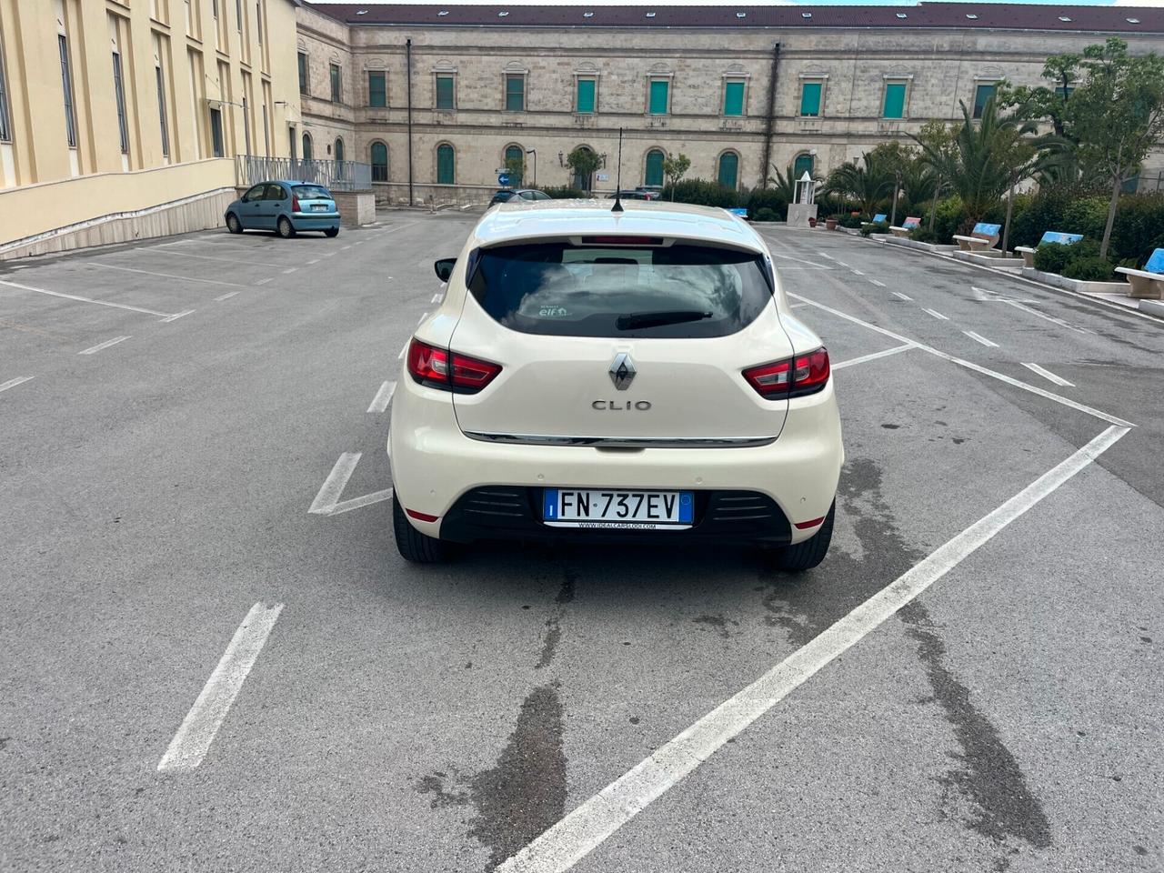 Renault Clio 1.2 75 CV 5 p. Duel X NeoPatentati