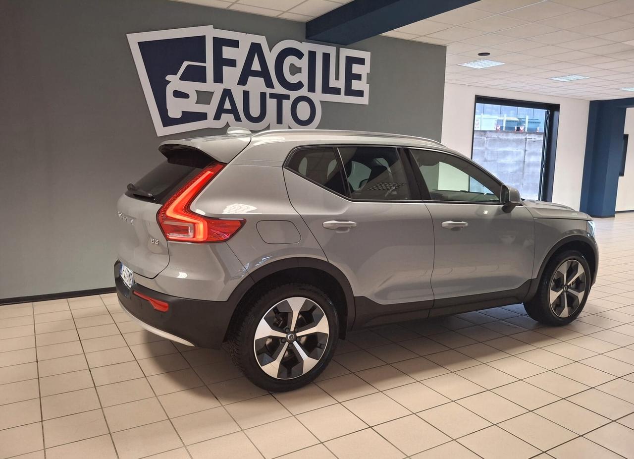 Volvo XC40 B3 automatico Ultimate Dark