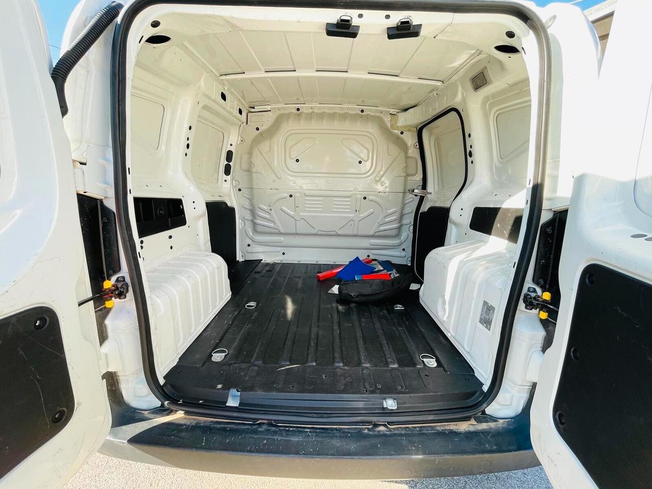 Fiat Fiorino 1.3 MJT 95CV SX