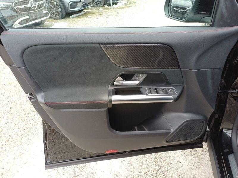 Mercedes-Benz GLA GLA 200 d Automatic Premium